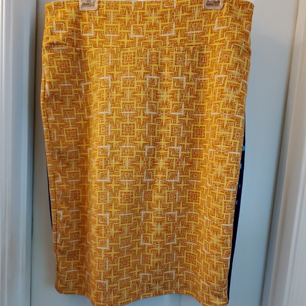Xl Lularoe Cassie